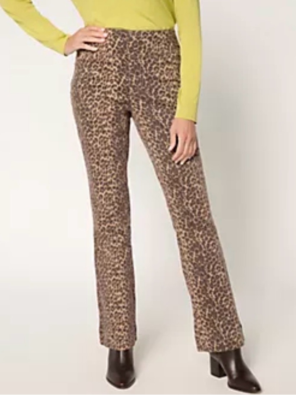 Belle by Kim Gravel Regular TripleLuxe Twill Boot Cut Jean Brown Size 8 NWOT